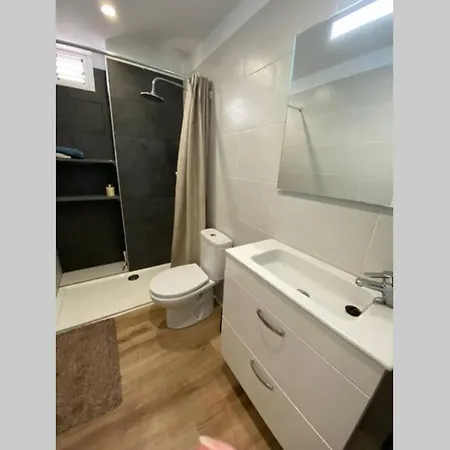 Apartman Cristianos, Centrico Piso A 100 Metros De La Playa Arona