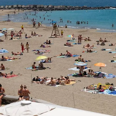 Cristianos, Centrico Piso A 100 Metros De La Playa *